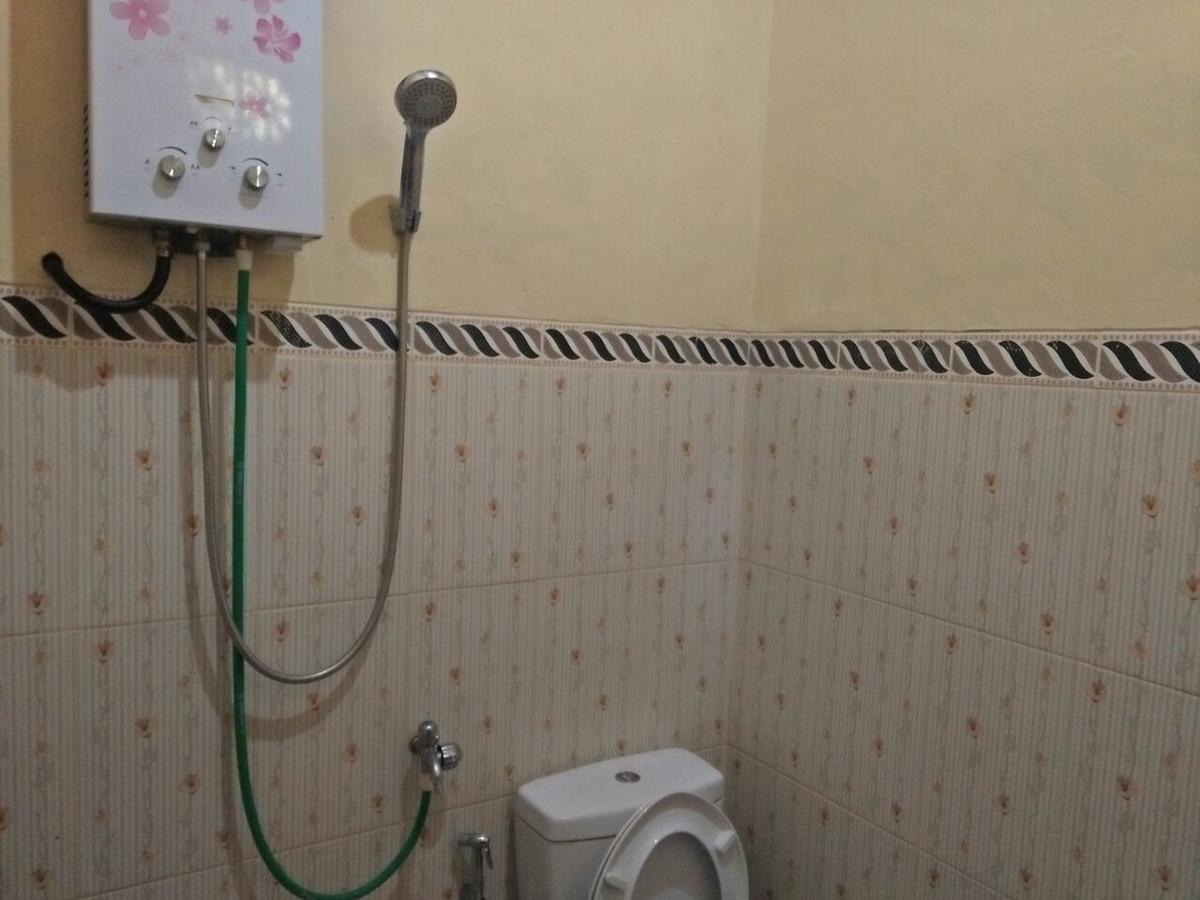 Red Island Bungalows Pasanggaran Phòng bức ảnh